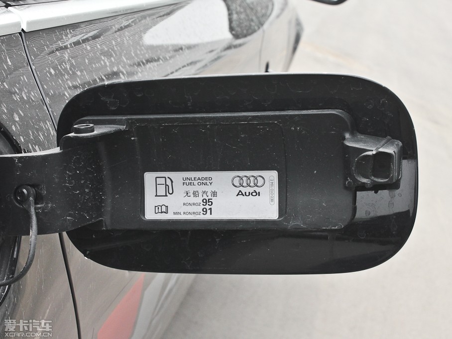 2013WA8 50 TFSI quattroA