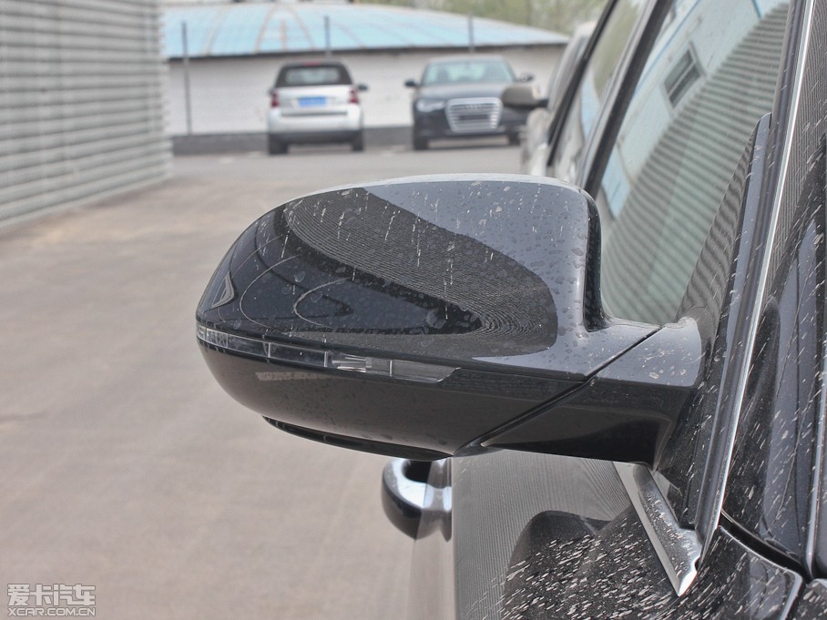 2013WA8 50 TFSI quattroA