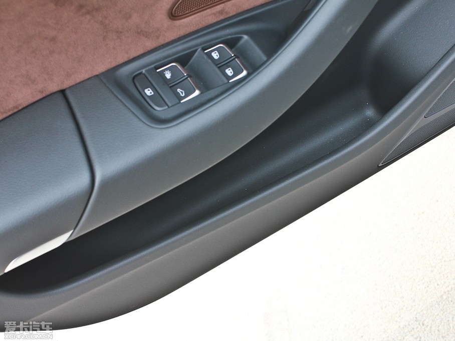 2013WA8 50 TFSI quattroA