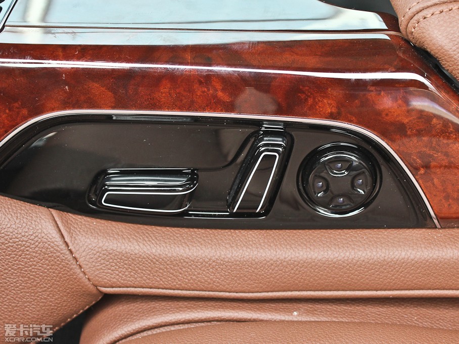 2013WA8 50 TFSI quattroA