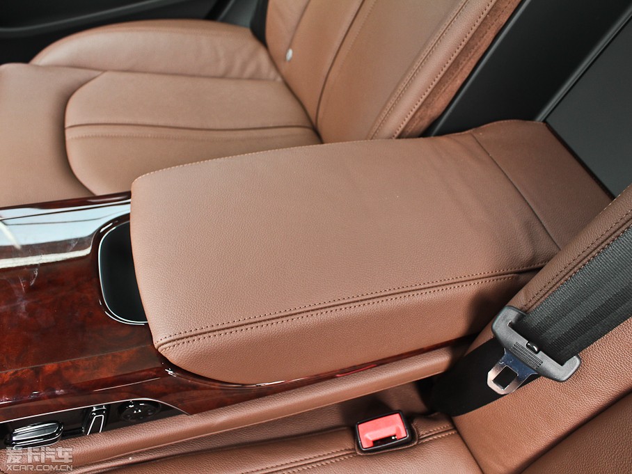 2013WA8 50 TFSI quattroA