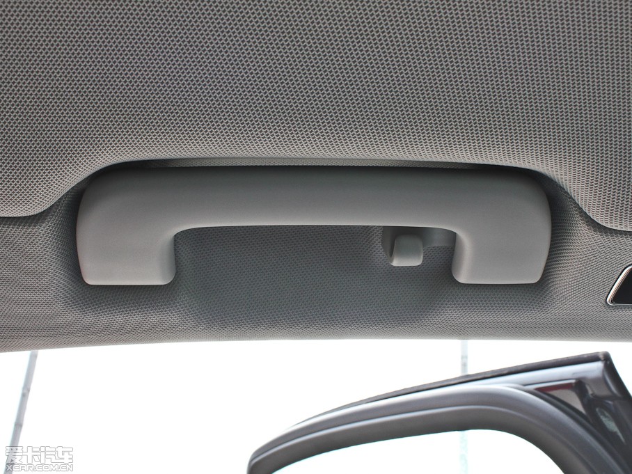 2013?yun)WA8 50 TFSI quattroA