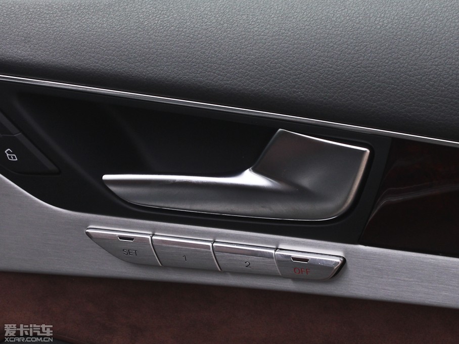 2013WA8 50 TFSI quattroA