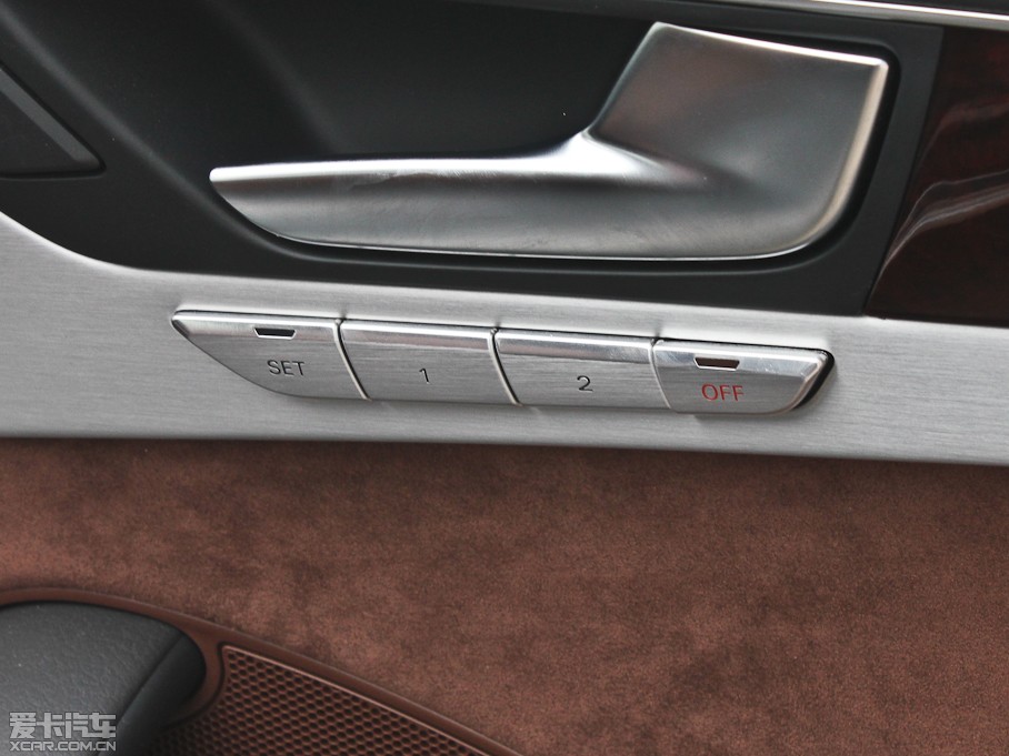 2013WA8 50 TFSI quattroA