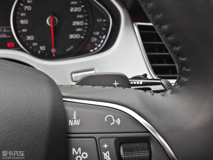 2013WA8 50 TFSI quattroA