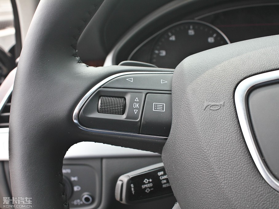 2013WA8 50 TFSI quattroA