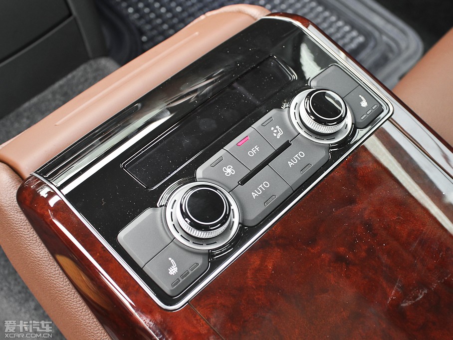 2013WA8 50 TFSI quattroA