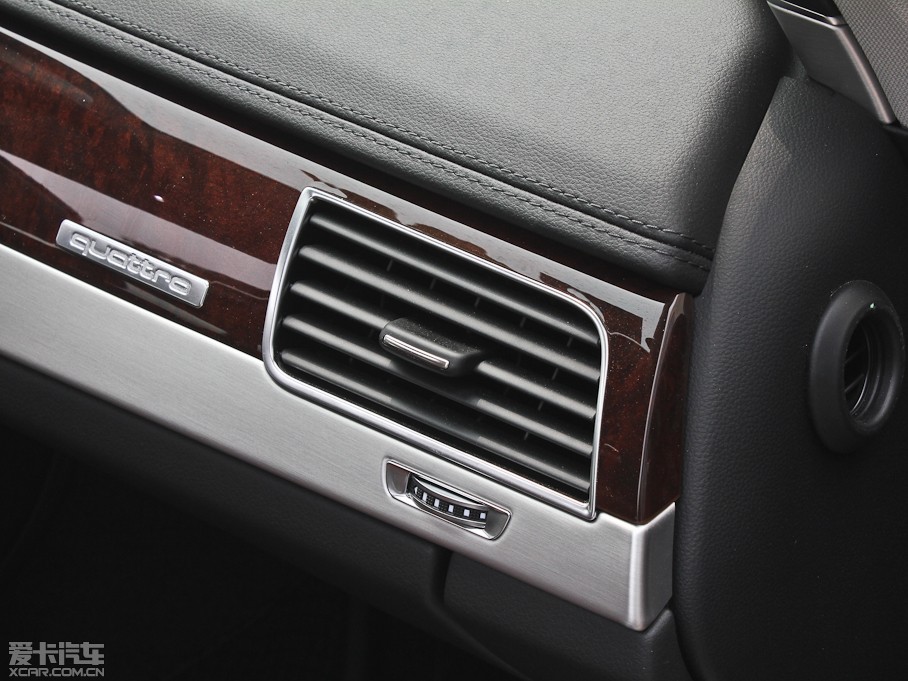 2013?yun)WA8 50 TFSI quattroA