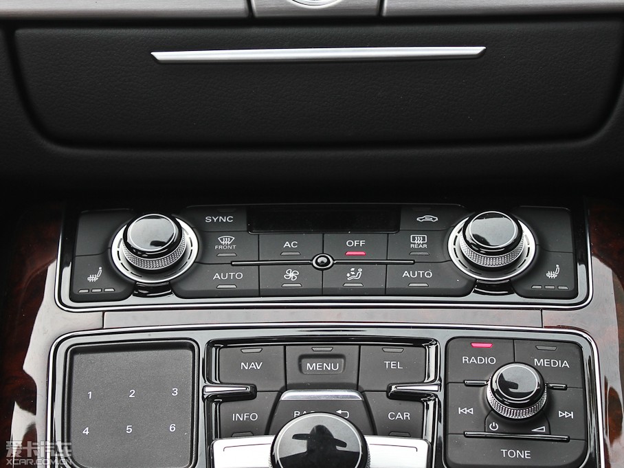 2013WA8 50 TFSI quattroA