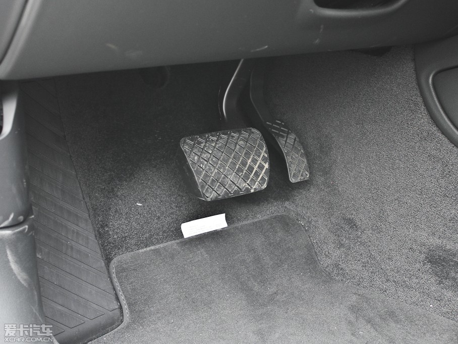 2013WA8 50 TFSI quattroA