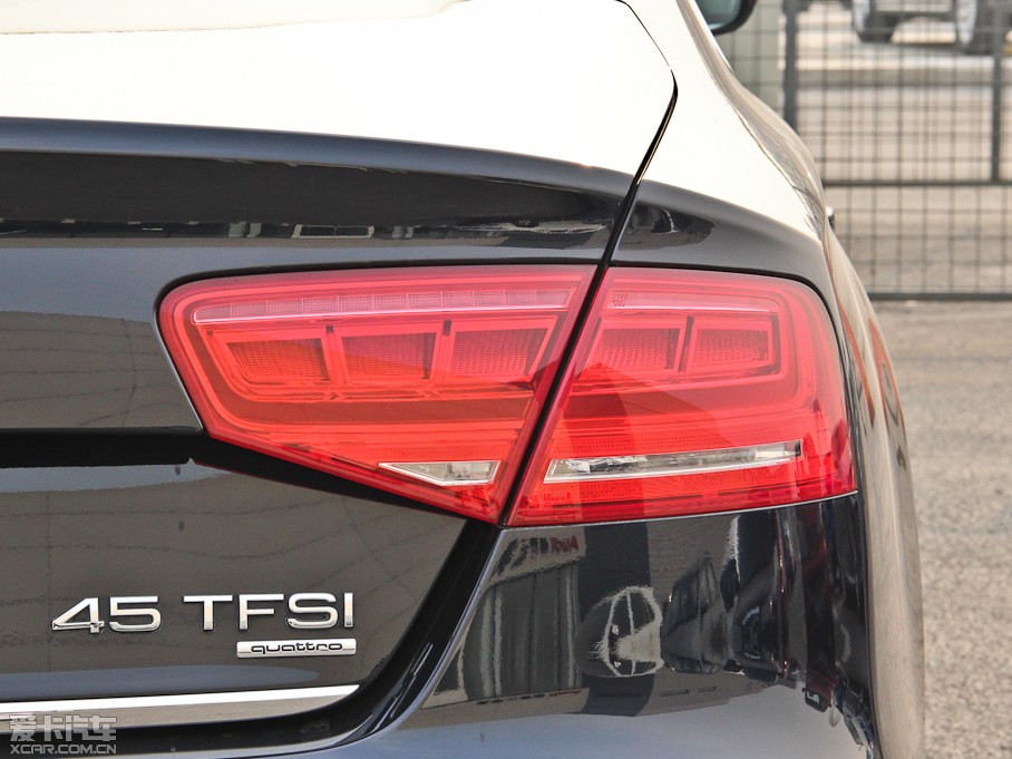 2013?yun)WA8 45 TFSI quattrom