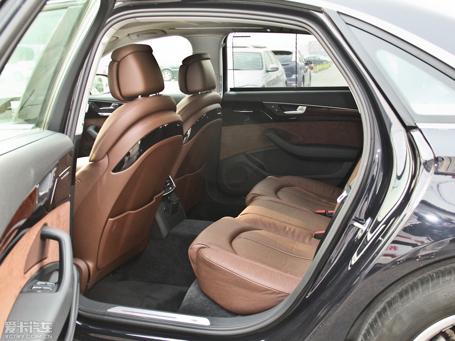 2013?yun)WA8 45 TFSI quattrom