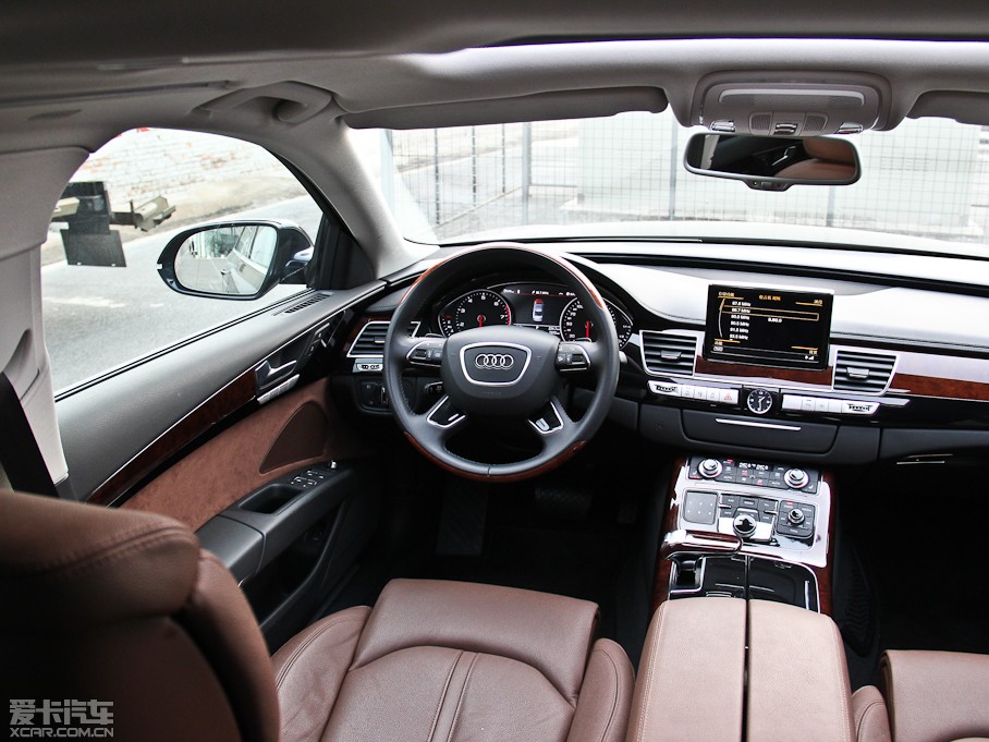 2013?yun)WA8 45 TFSI quattrom