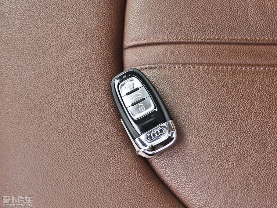 2013?yun)WA8 45 TFSI quattrom