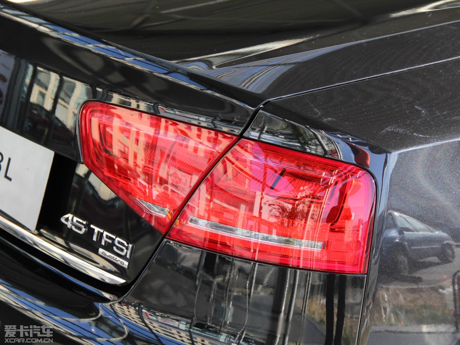 2013?yun)WA8 45 TFSI quattroA