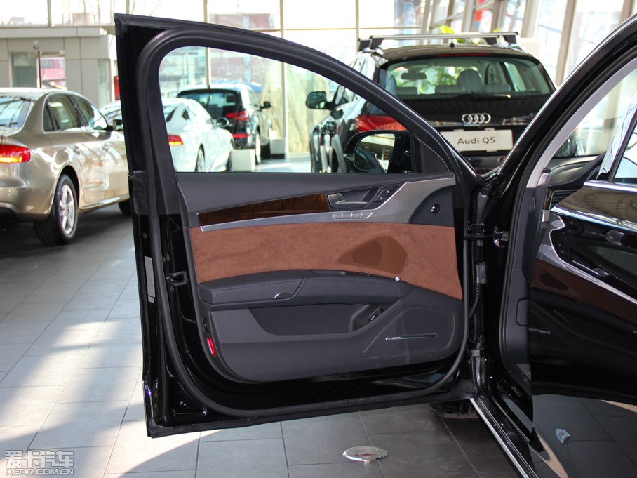 2013WA8 45 TFSI quattroA