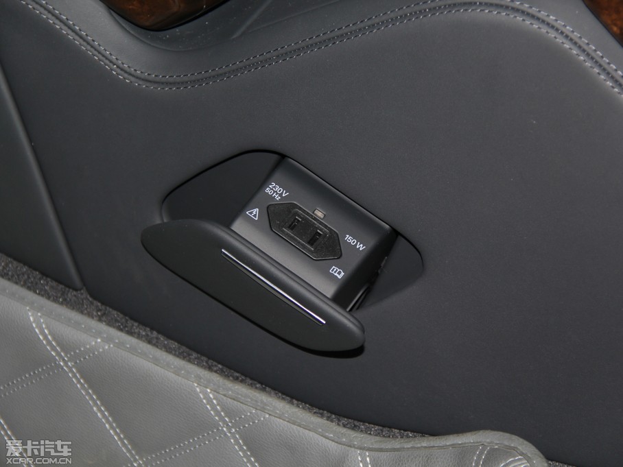 2013?yun)WA8 45 TFSI quattroA