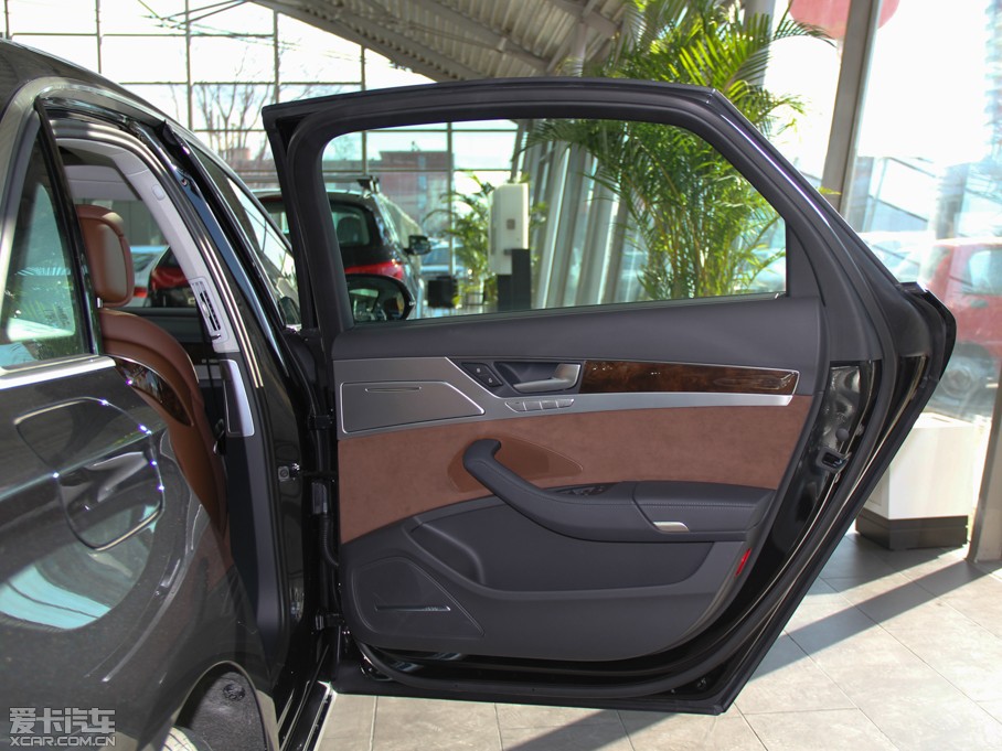 2013WA8 45 TFSI quattroA