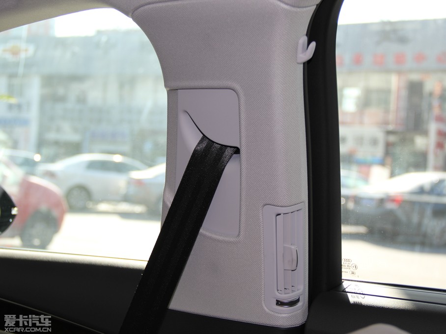 2013?yun)WA8 45 TFSI quattroA