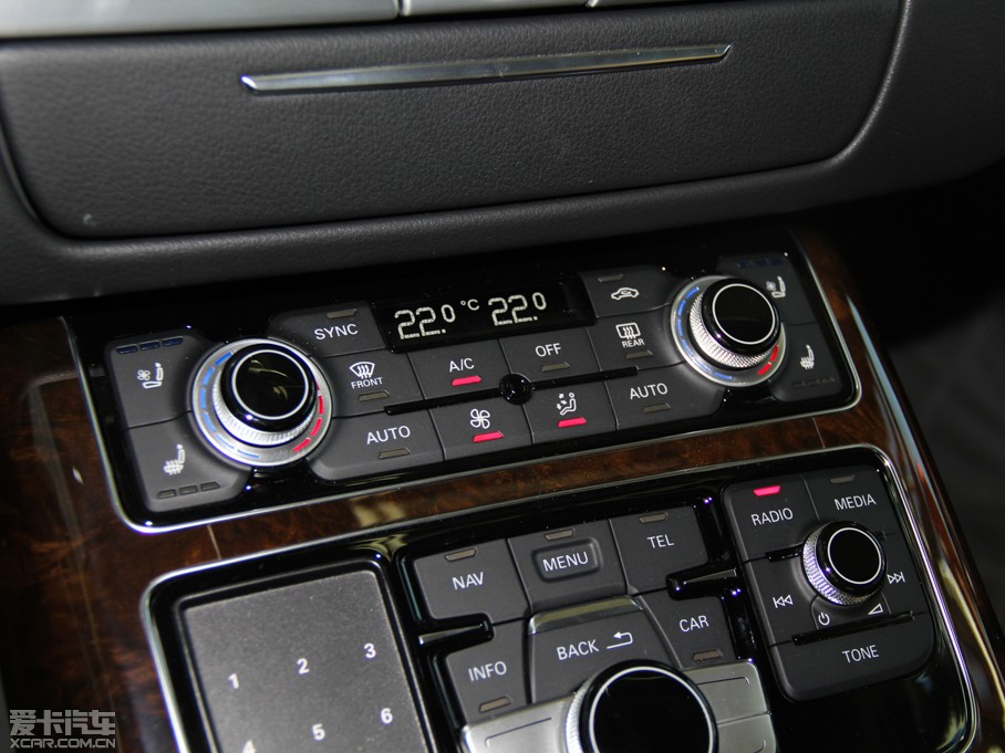 2013WA8 45 TFSI quattroA