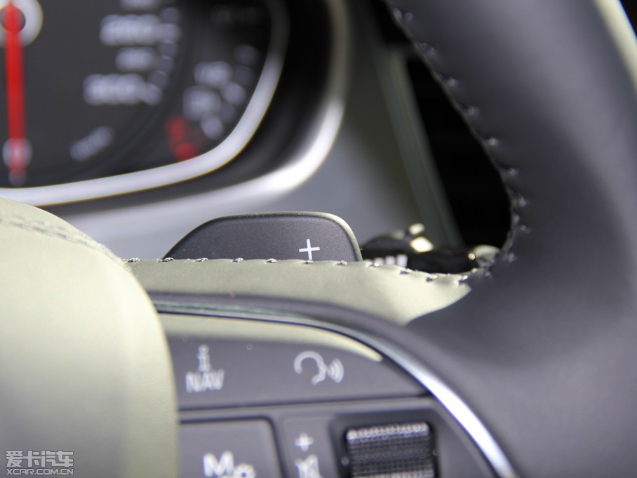 2013?yun)WA8 45 TFSI quattroA