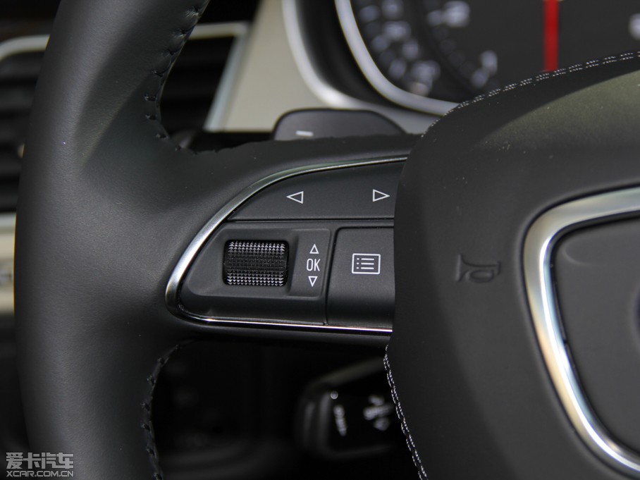 2013?yun)WA8 45 TFSI quattroA