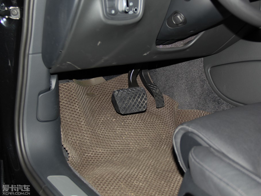 2013?yun)WA8 50 TFSI quattrom