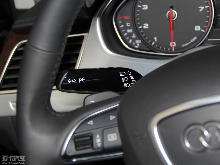 2013WA8 50 TFSI quattrom