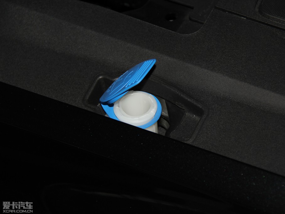 2013?yun)WA8 50 TFSI quattrom