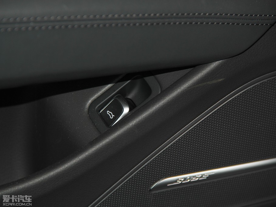 2013WA8 50 TFSI quattroF