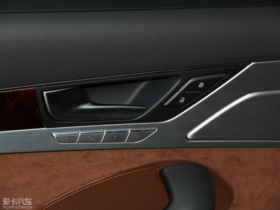 2013?yun)WA8 50 TFSI quattroF