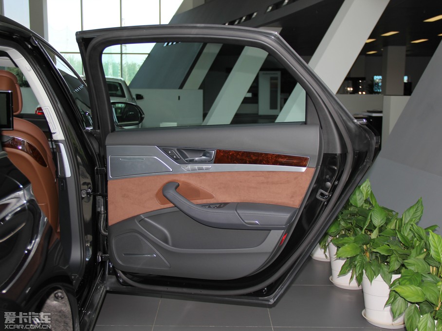 2013WA8 50 TFSI quattroF