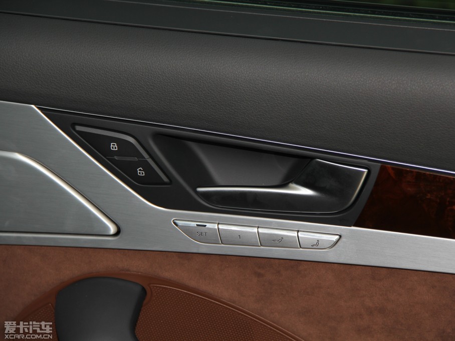 2013WA8 50 TFSI quattroF