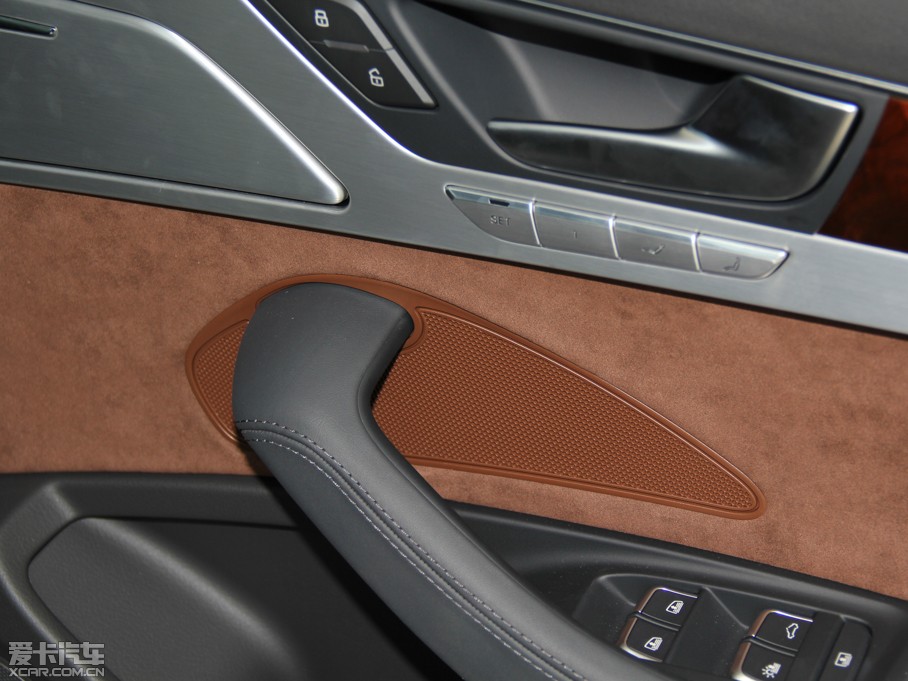 2013WA8 50 TFSI quattroF