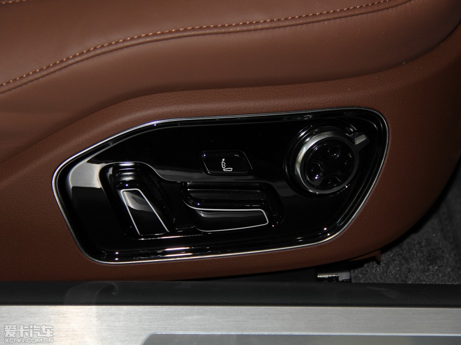 2013WA8 50 TFSI quattroF