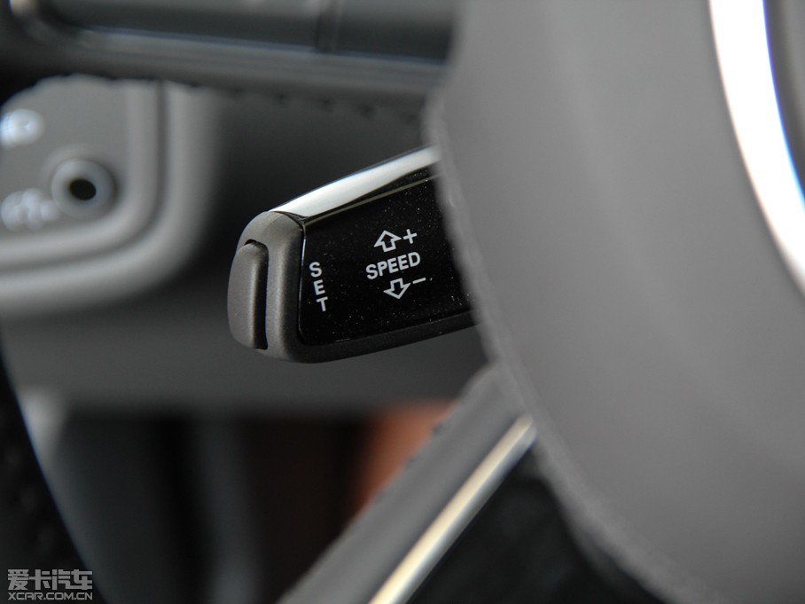 2013?yun)WA8 50 TFSI quattroF