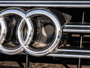 201355 TFSI quattro A (x)(ji)^