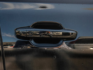 201355 TFSI quattro A ^