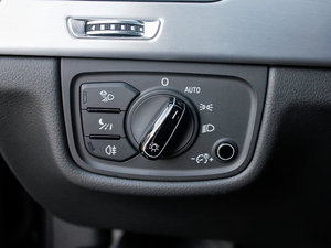 201355 TFSI quattro A п؅^