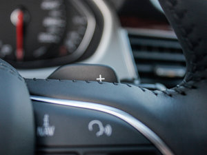 201355 TFSI quattro A п؅^