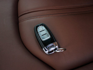 201355 TFSI quattro A п؅^