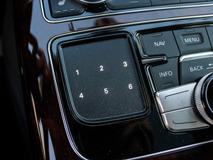 201355 TFSI quattro A п؅^