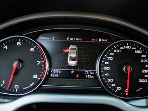 2013款55 TFSI quattro 豪华型 中控区