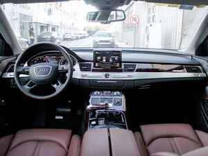 2013款55 TFSI quattro 豪华型 中控区