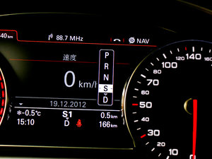 2013款30 FSI 舒适型 中控区