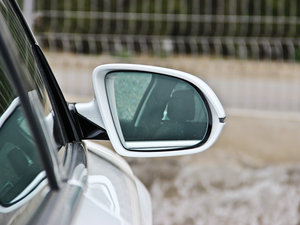 201345 TFSI quattro  (x)(ji)^