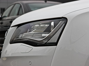 201345 TFSI quattro  ^