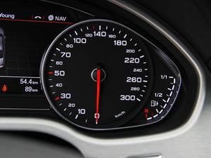 201345 TFSI quattro  п؅^