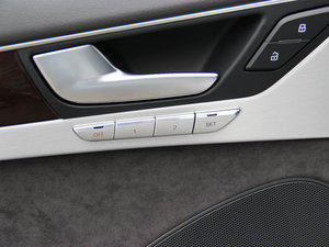 201345 TFSI quattro  g