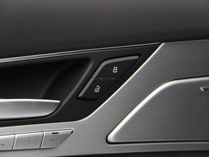 201345 TFSI quattro  g